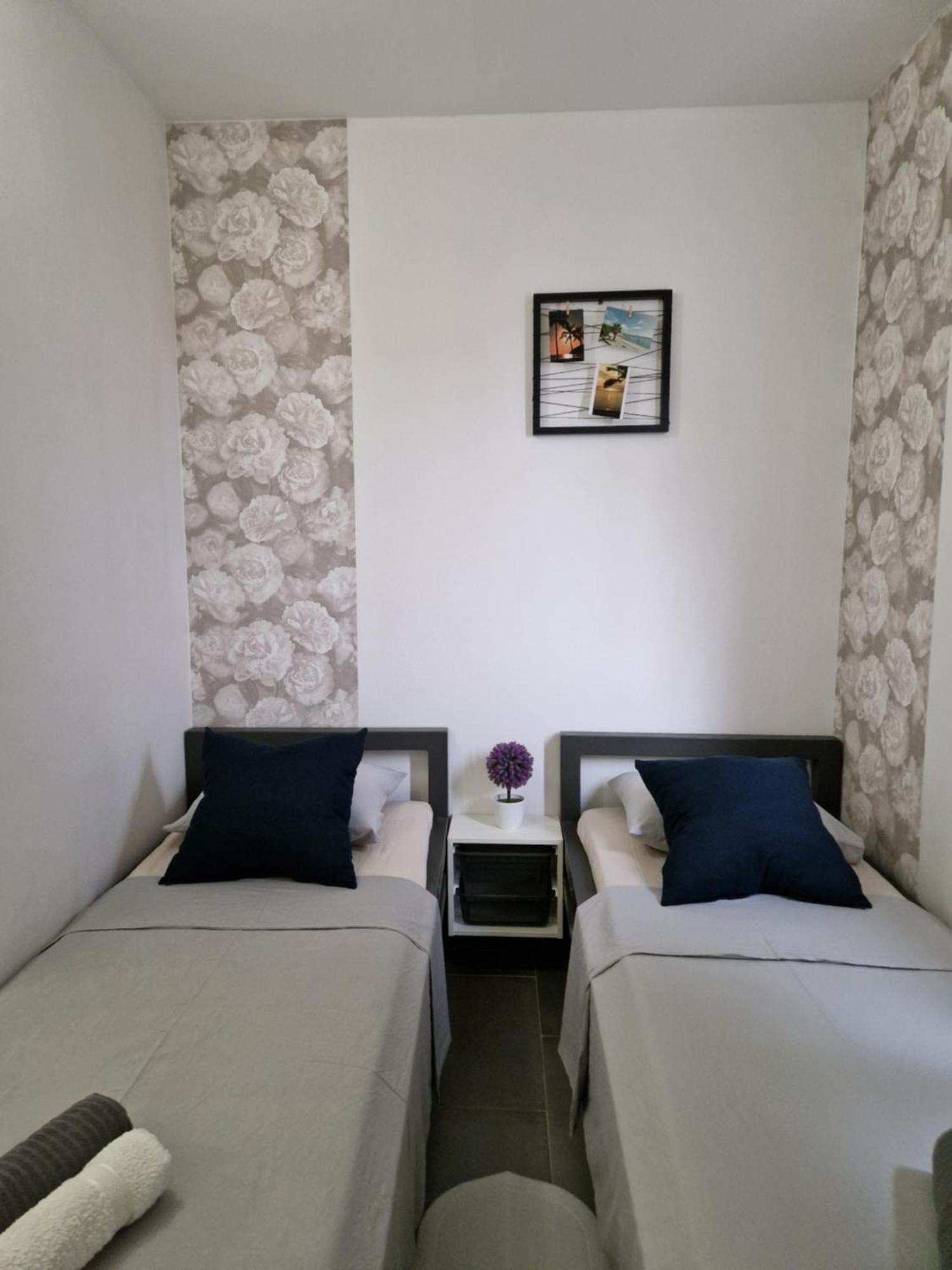 Aurelia Apartments, 비르 외부 사진